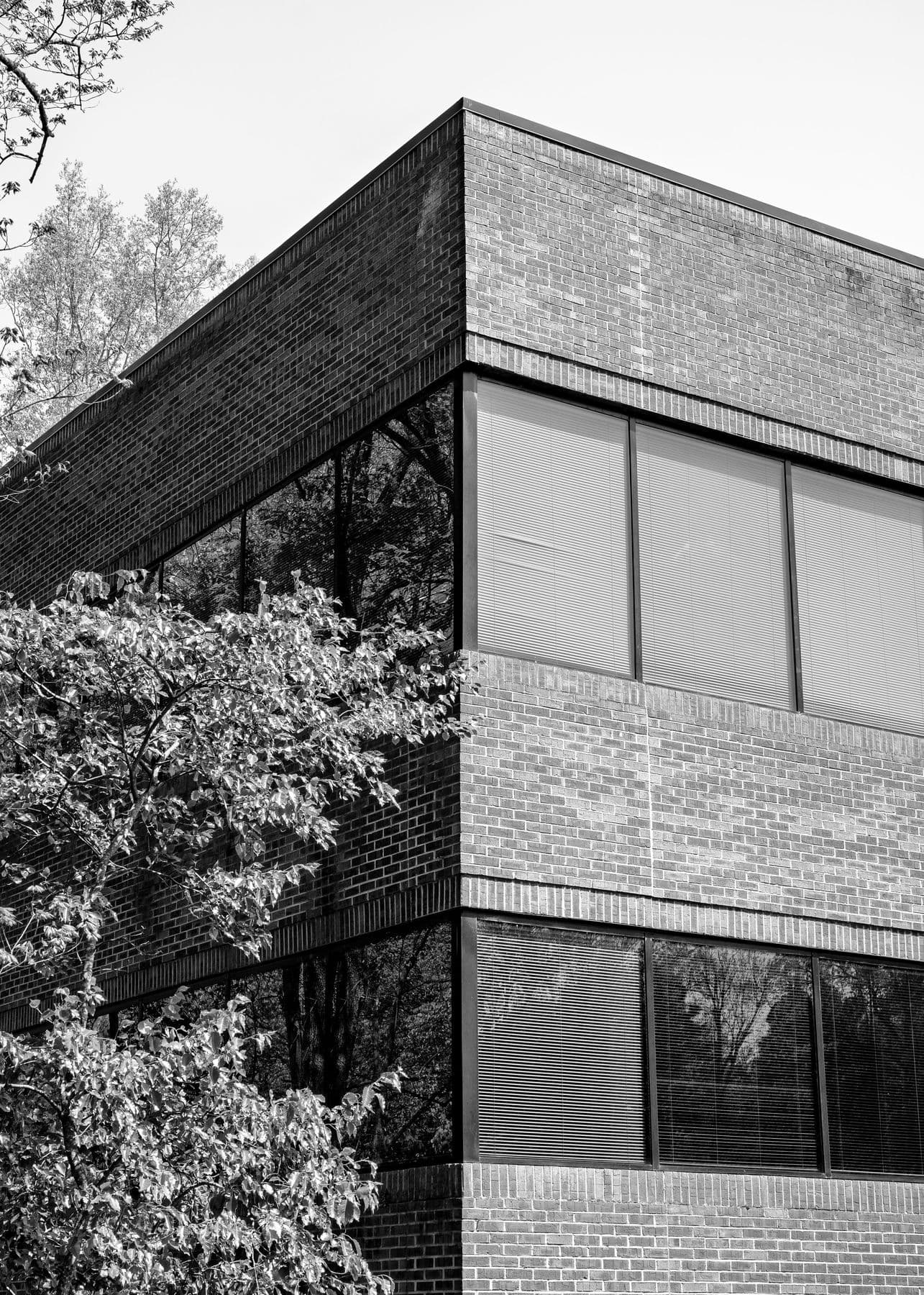 B&W Architecture